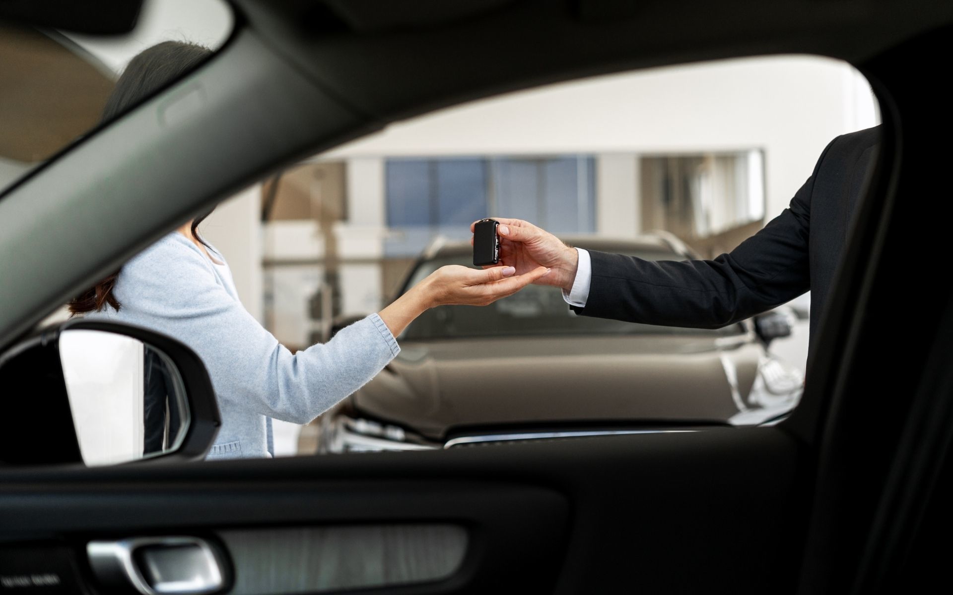 Discover the Exclusive Advantages of Leasing with Dilawri