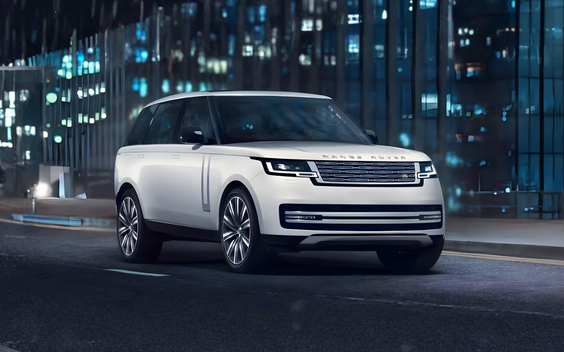 2025 Range Rover MHEV Safety & Tech | Land Rover Vancouver