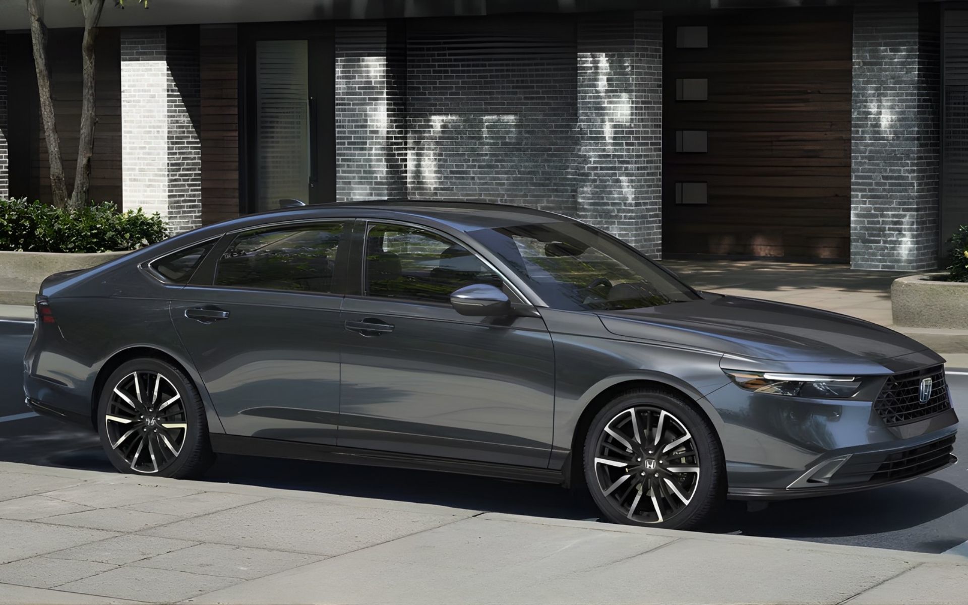 The 2025 Honda Accord Hybrid and Its Smart New Direction