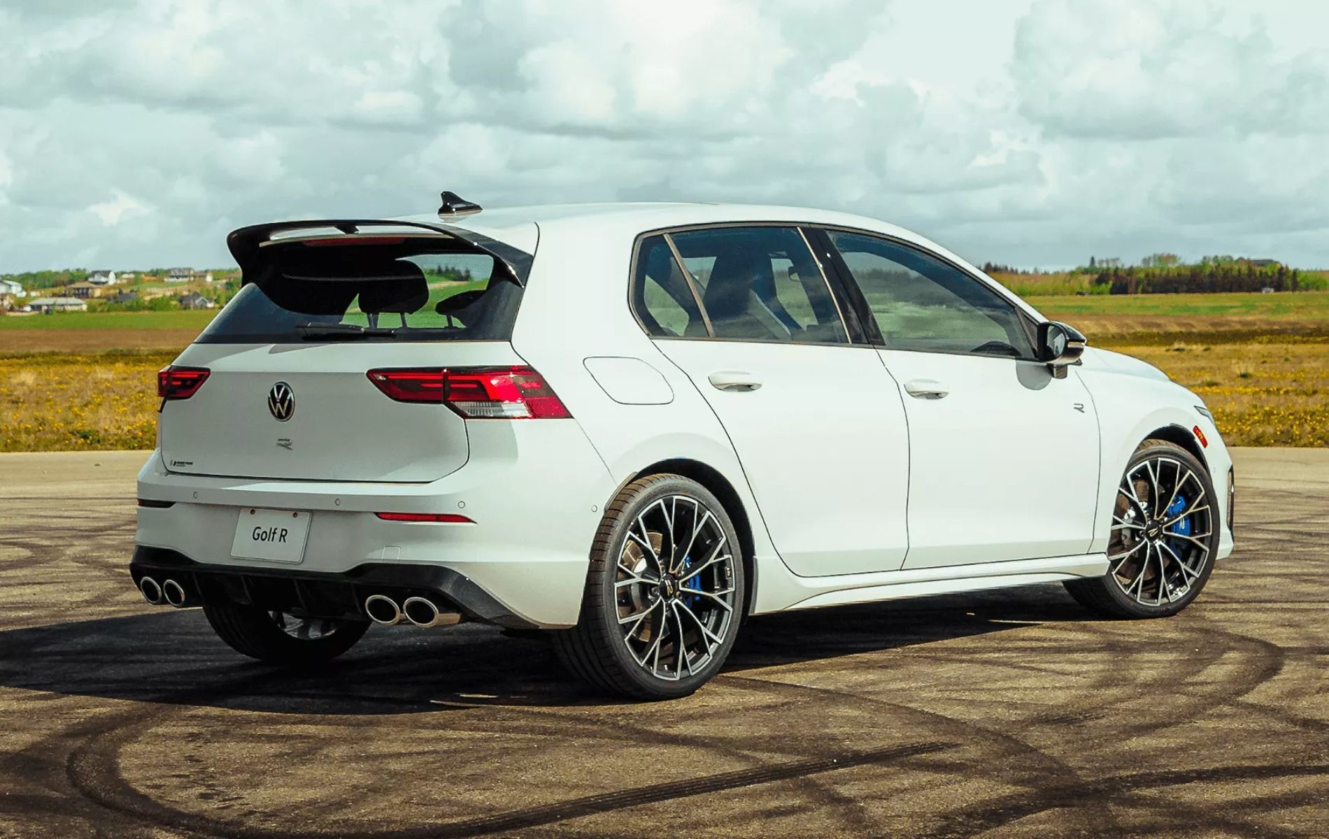 Montez à bord du Volkswagen Golf R 2026