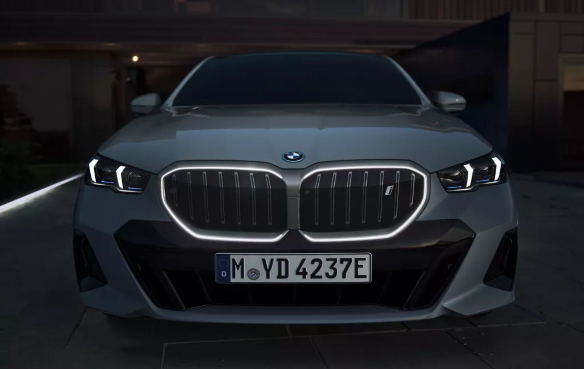 BMW i5 Introduces Electric Confidence to the Executive Sedan