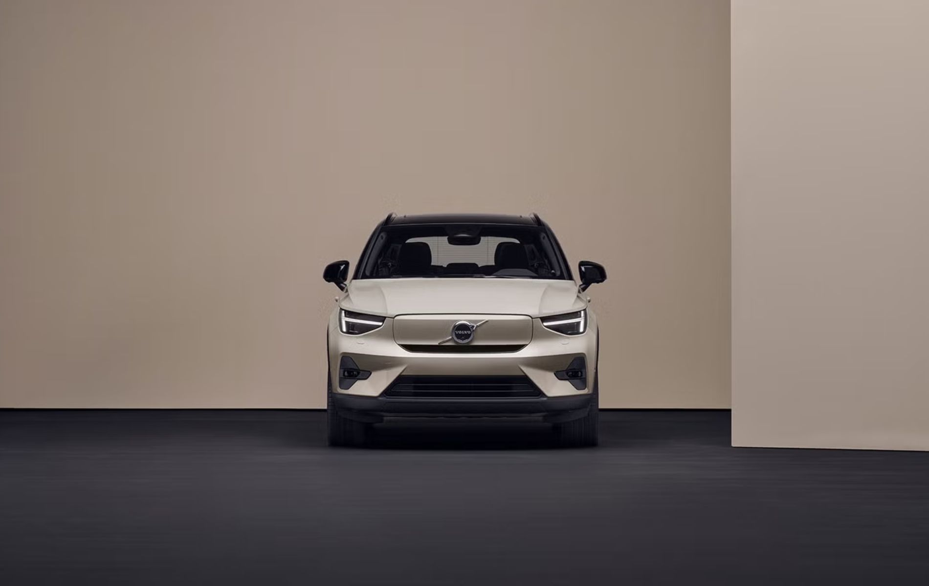 Volvo EX40 2026 : un VUS 100 % électrique moderne