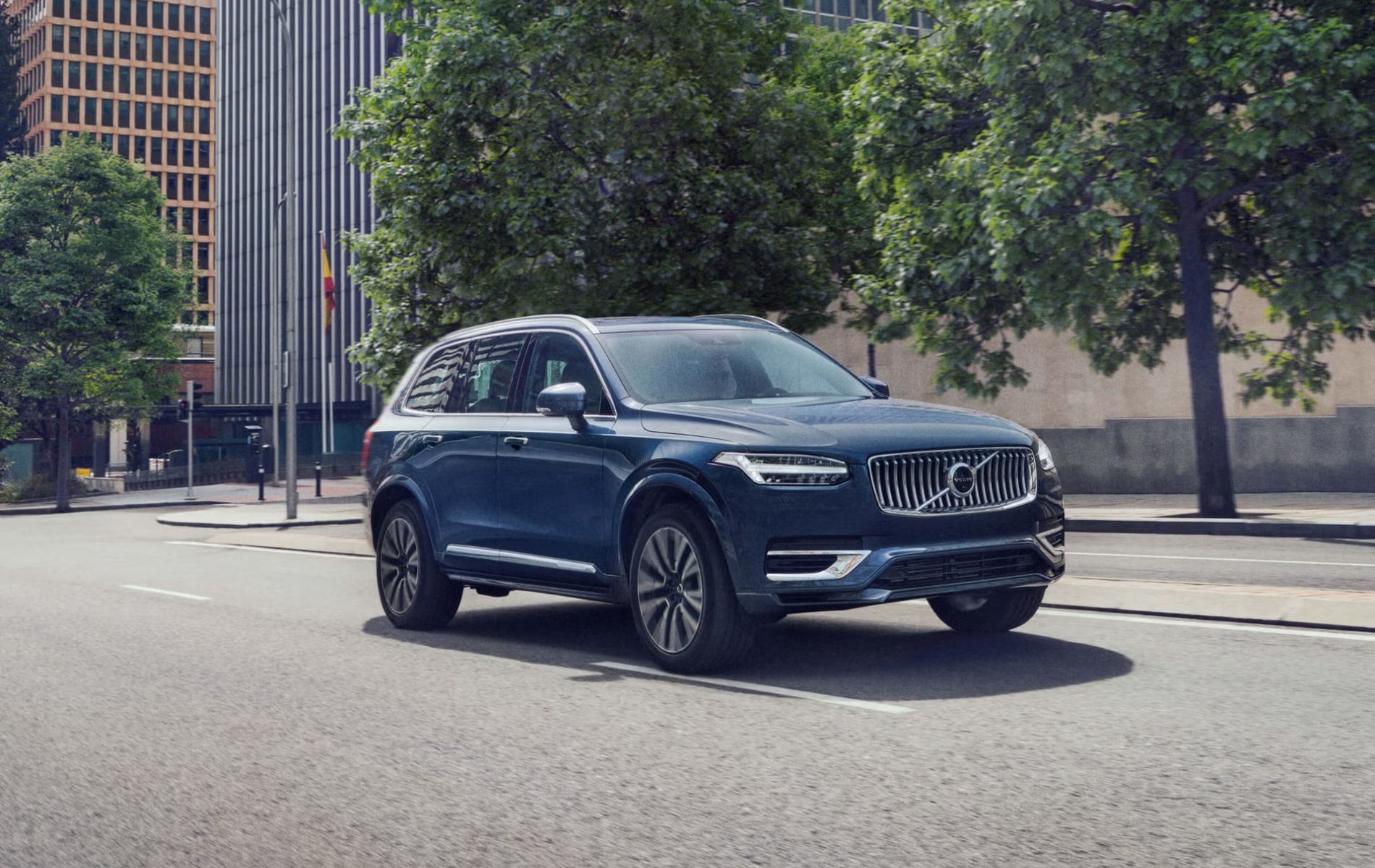 2026 Volvo XC90 PHEV: A Plug-In Hybrid SUV Built for Family Life and the Road Ahead