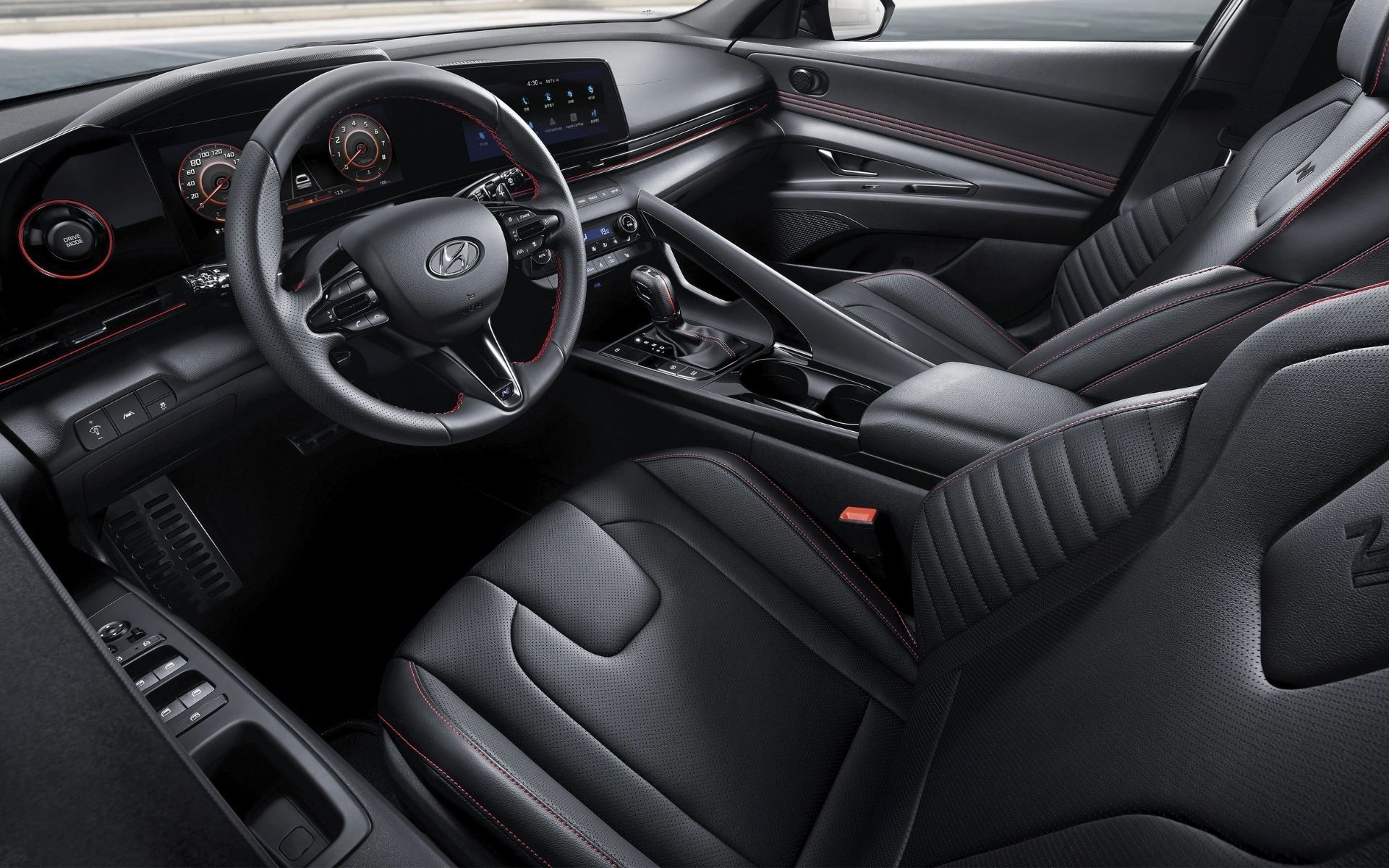 2026 Hyundai Elantra: Smart Features for the Modern Commute