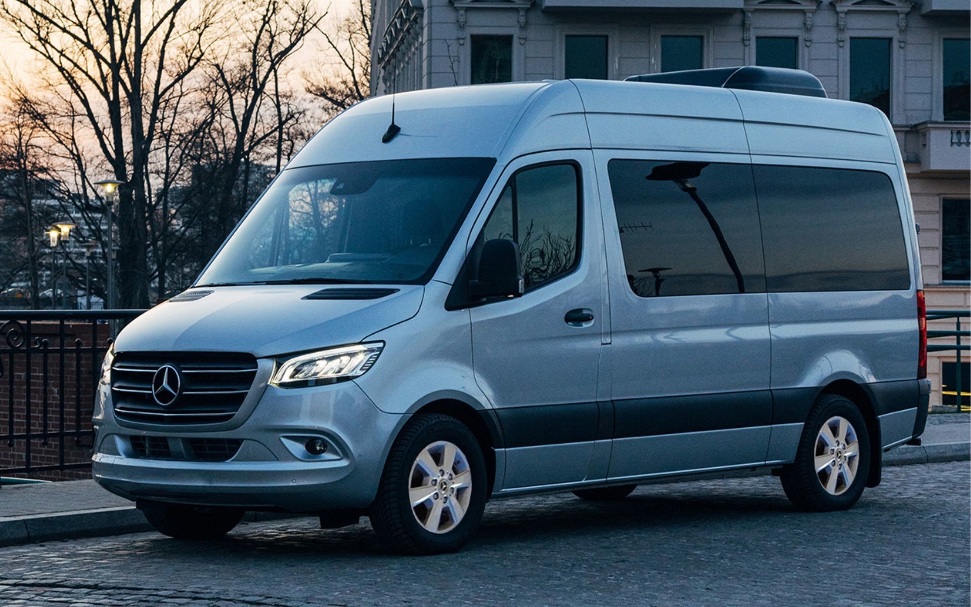 2026 Mercedes-Benz Sprinter 2500 Design and Cargo Space: One Van, Three Ways to Work