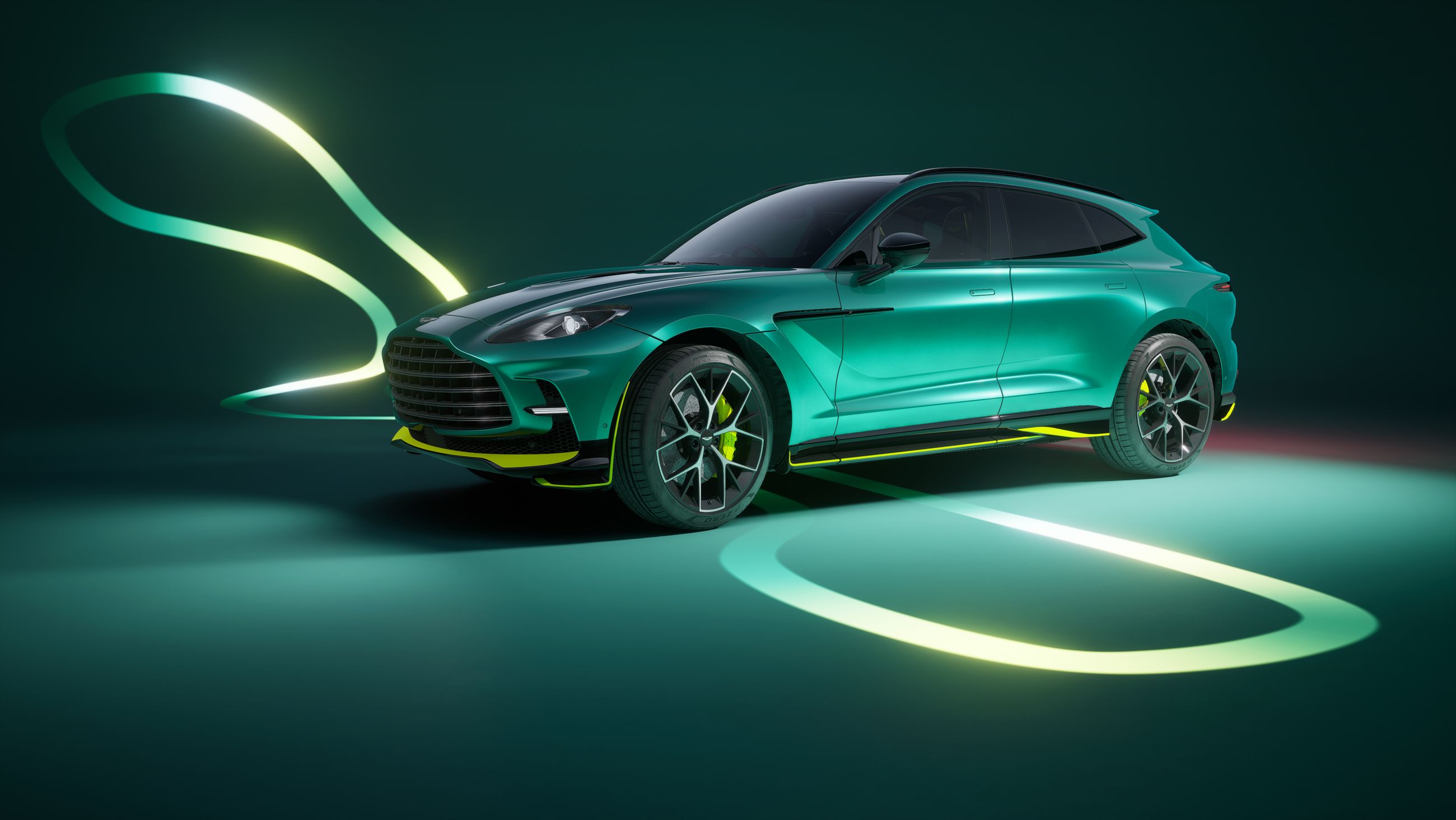 2026 Aston Martin DBX707 Performance Features: Supercar Power Meets SUV Capability