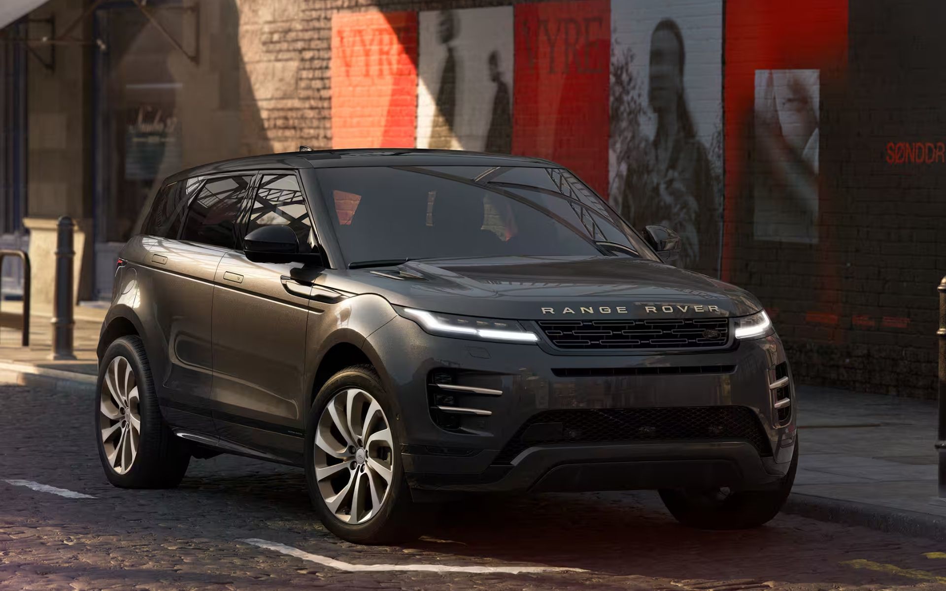 2026 Range Rover Evoque: A Modern SUV Designed for City Life