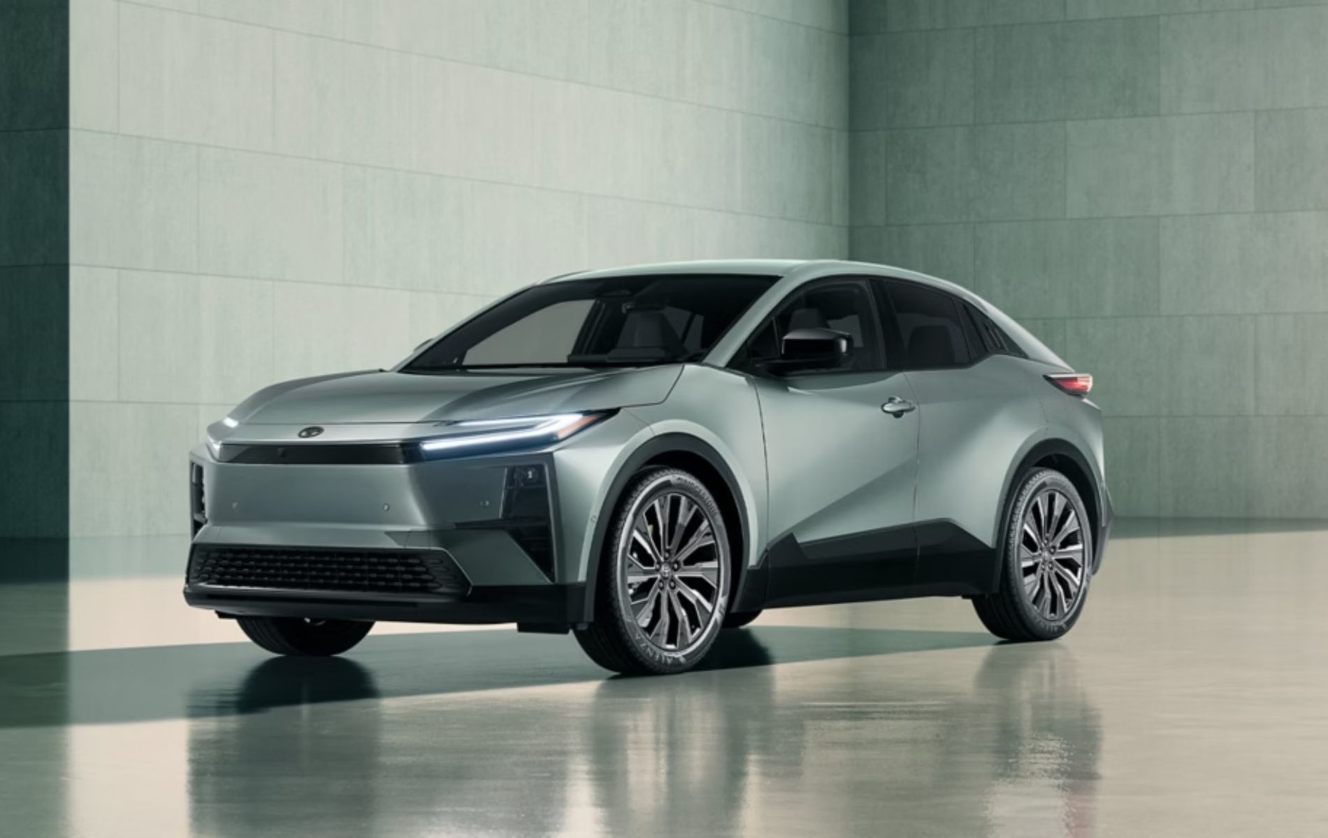 The All-New All-Electric 2026 Toyota C-HR |  A Fresh Take on Electric Driving Intelligence