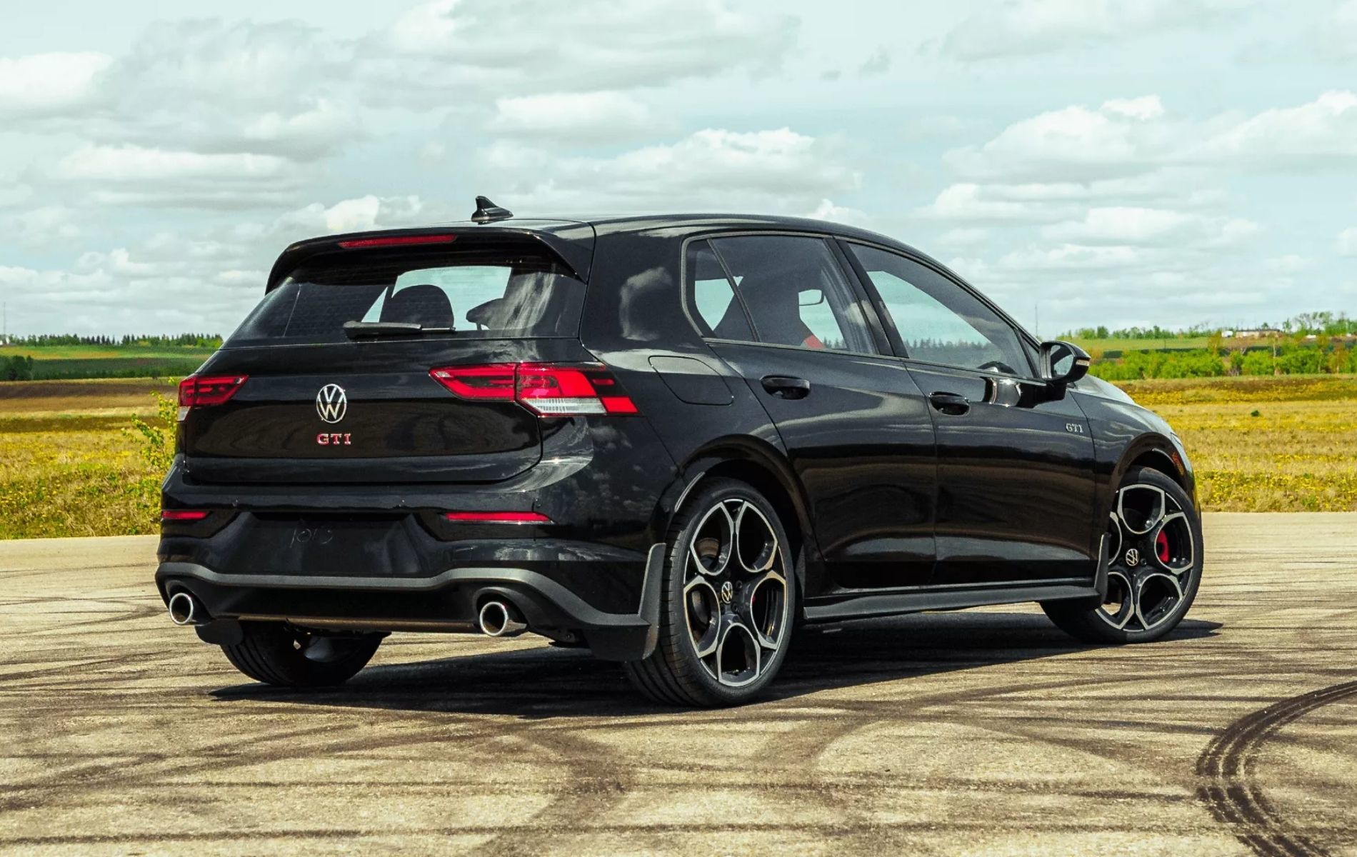 The Hot Hatch Formula Lives On in the 2026 VW Golf GTI