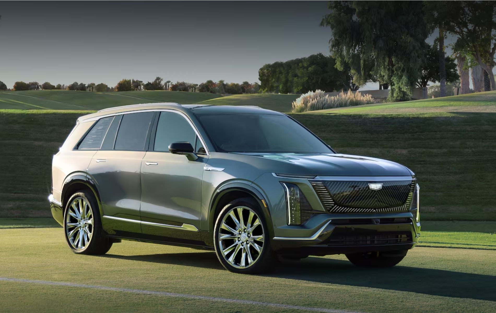 Cadillac VISTIQ 2027 : le VUS de luxe 100 % électrique