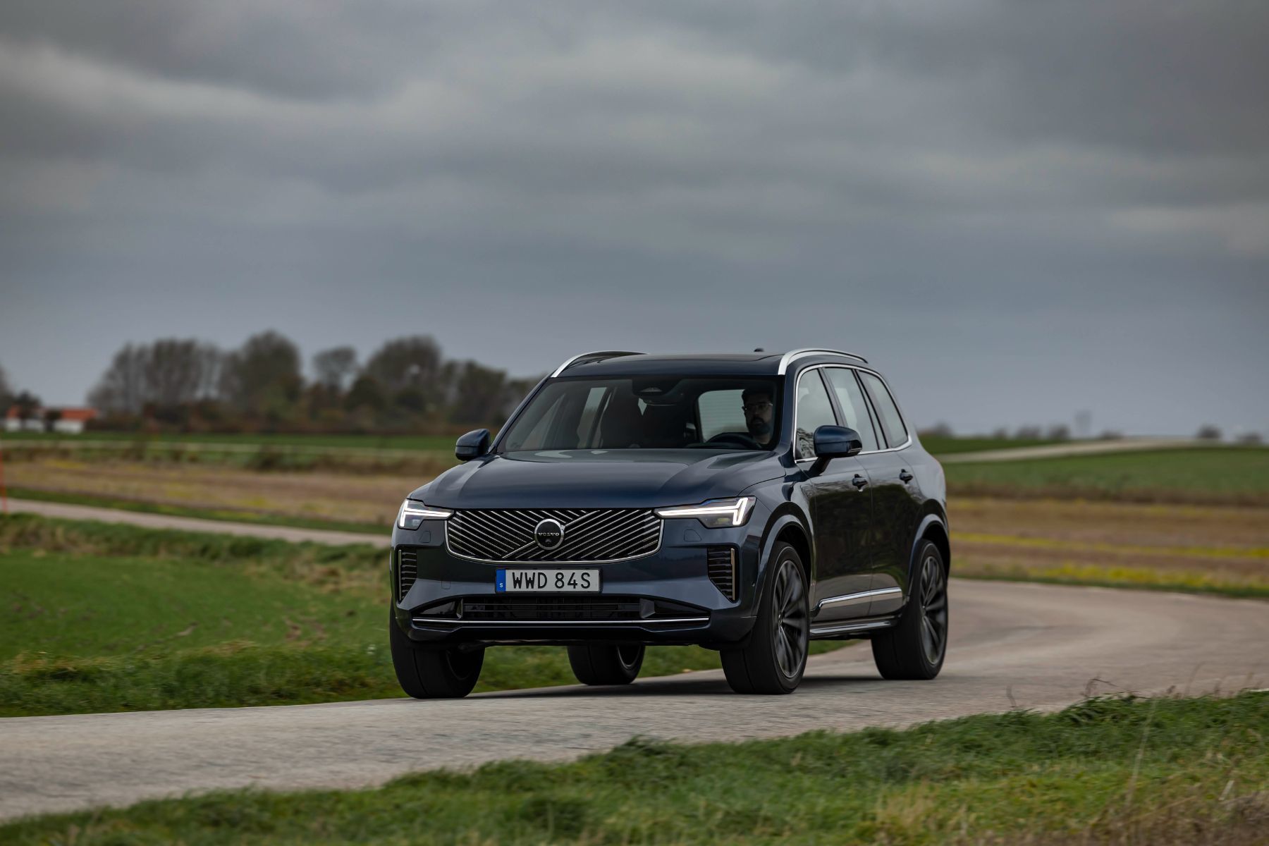 A First Look at the 2026 Volvo XC90 PHEV