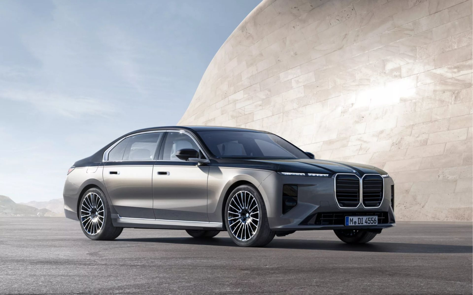 The New BMW 7 Series: A New Expression of Luxury