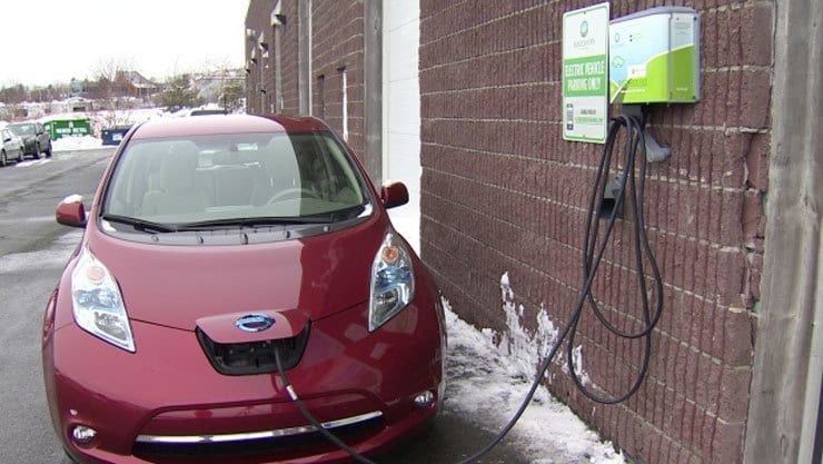 Electric car buyers get $5K rebate under new B.C. government incentive.