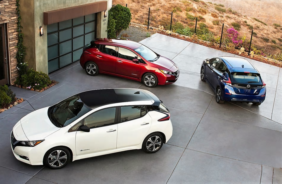 Nissan Leaf Sells 300,000th Unit for Best-Ever EV Results