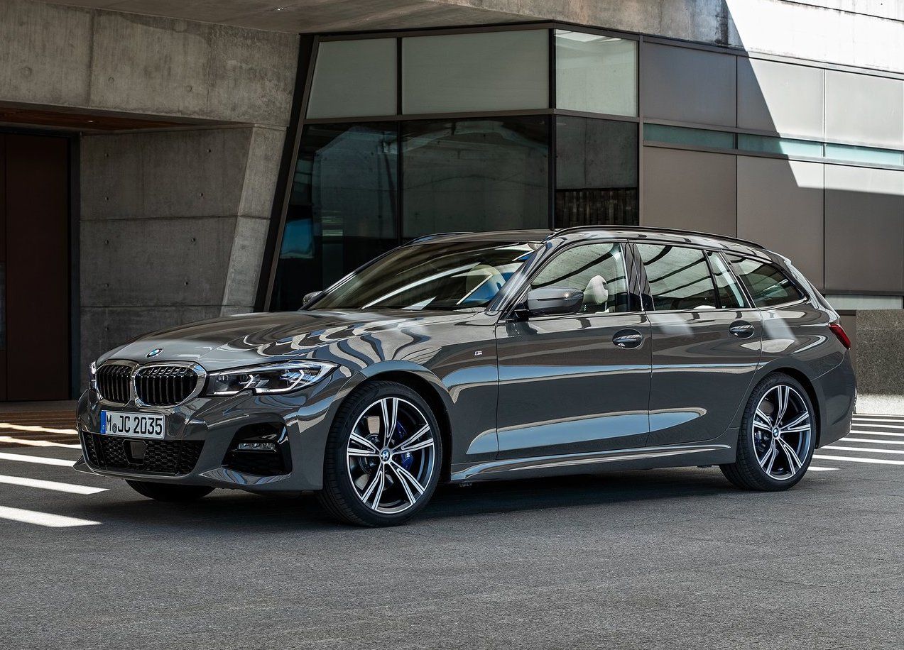 The 2020 BMW 3 Series Sets a New Pace