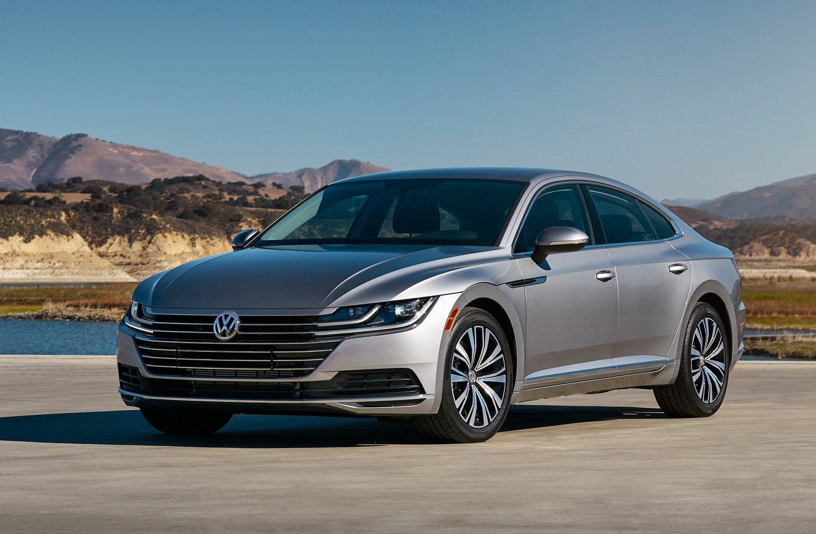 A Look at the New 2019 Volkswagen Arteon