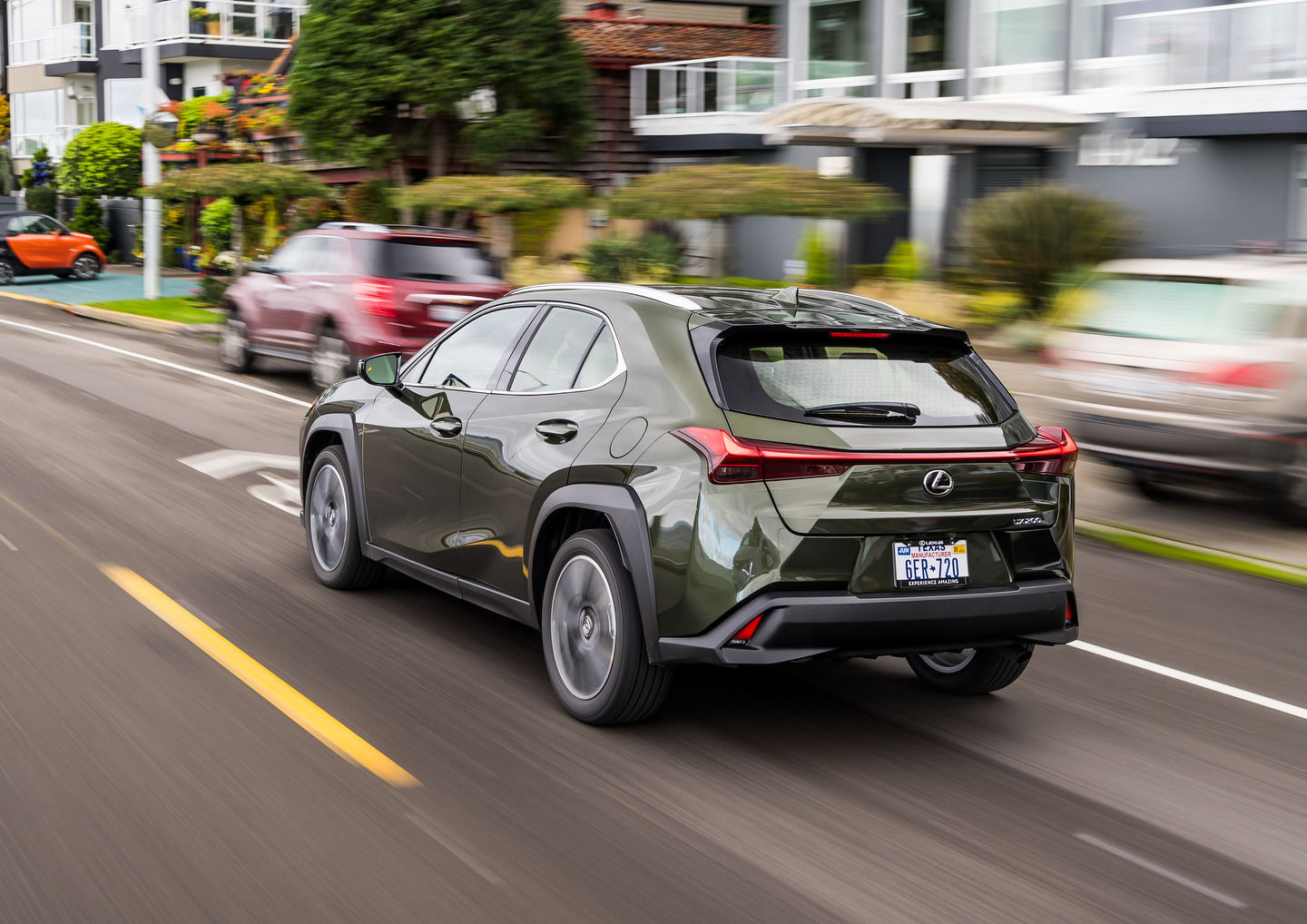 The Lexus UX 2022: the perfect SUV for the city