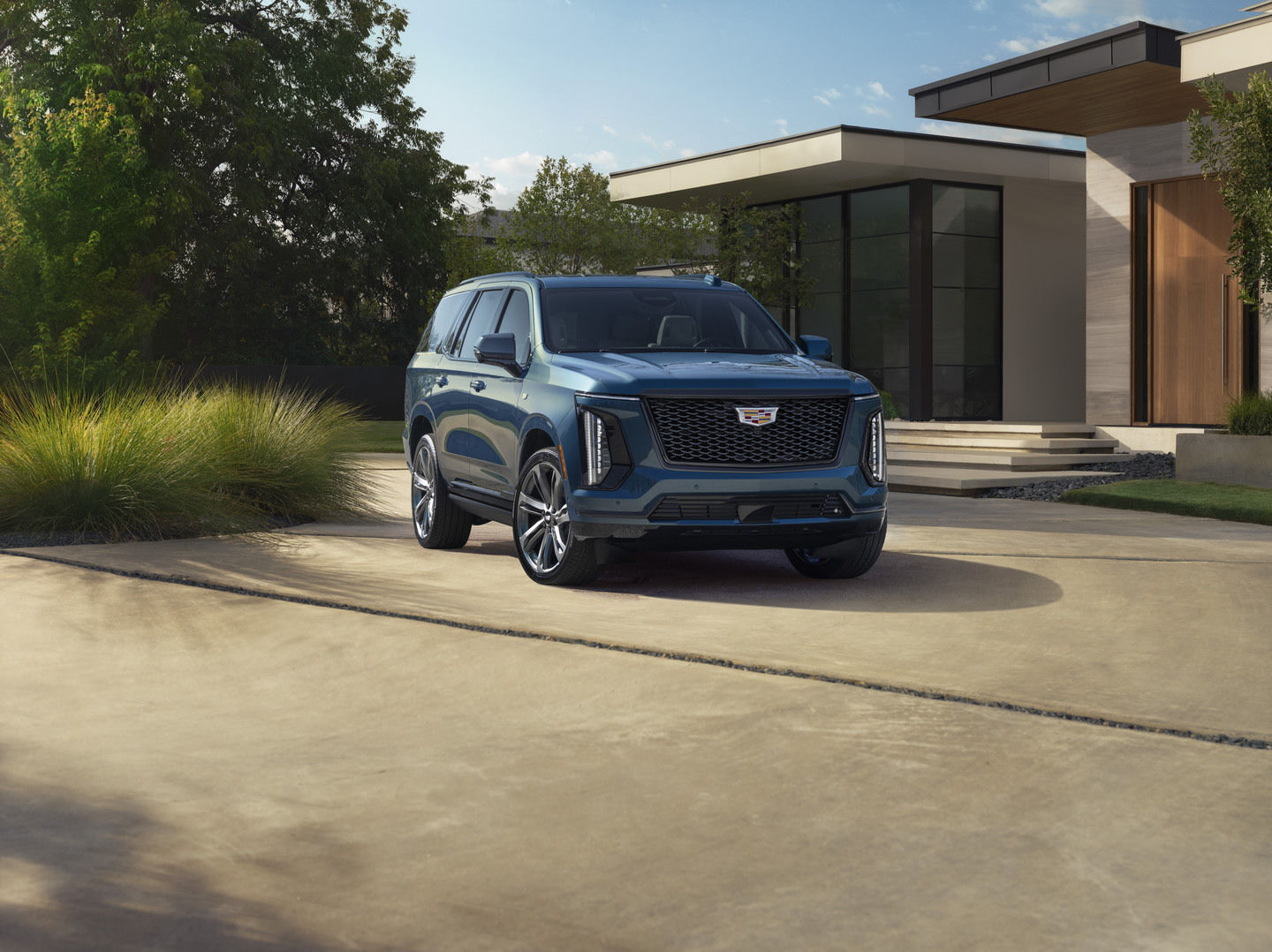 Cadillac Escalade 2025 : le maître du segment des VUS de luxe