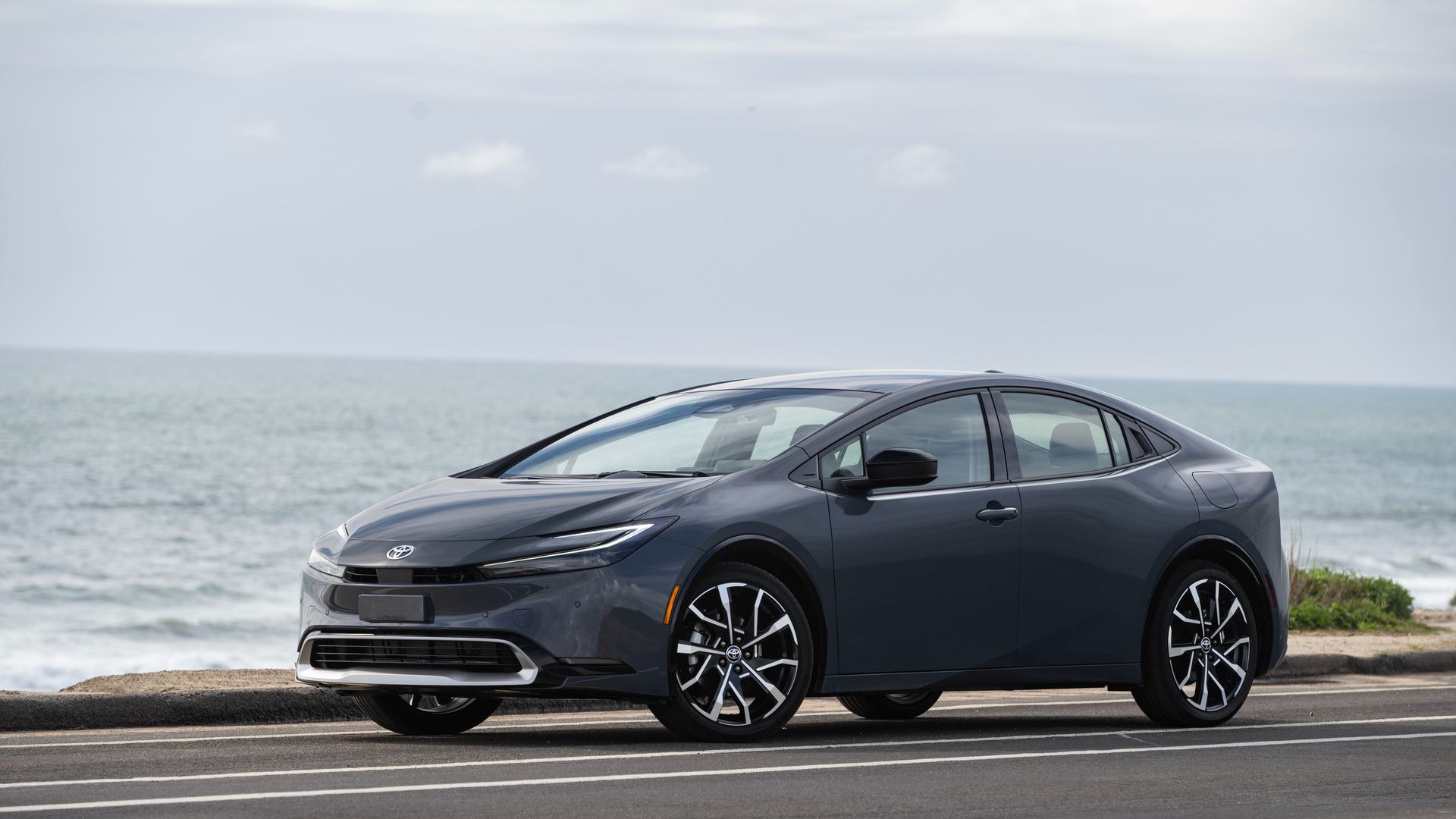 Which 2026 Toyota Prius Powertrain Best Fits an Ontario Driver’s Need for Efficiency?