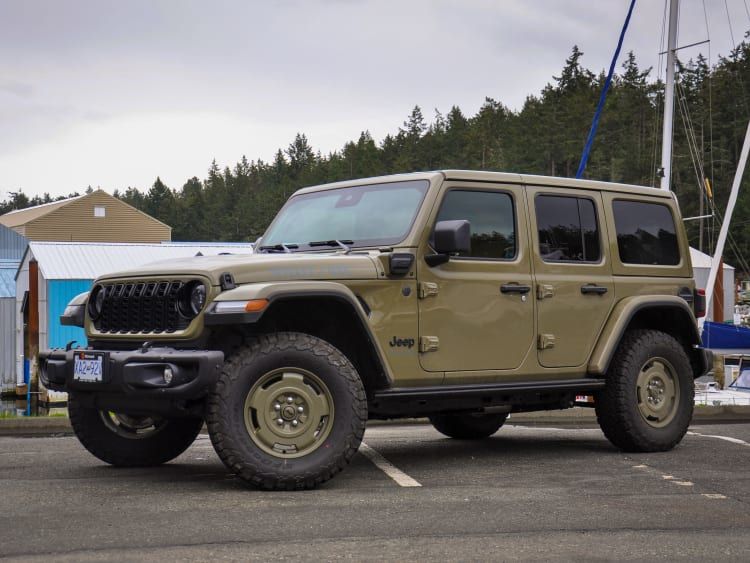 AutoBlog - 2025 Jeep Wrangler 4xE Willys Review