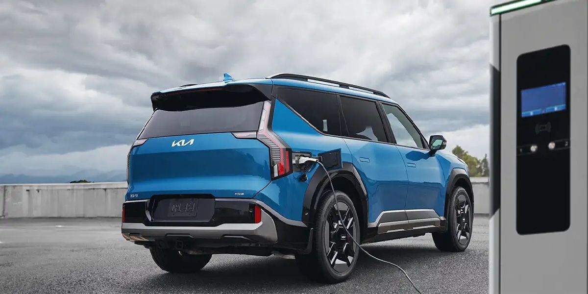 2025 Kia EV9 Land AWD with GT-Line: The Future of EV SUVs