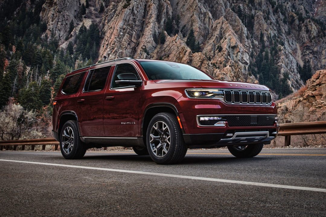 Top 10 Luxury 7 Seater SUVs Cadillac De Laval in Laval