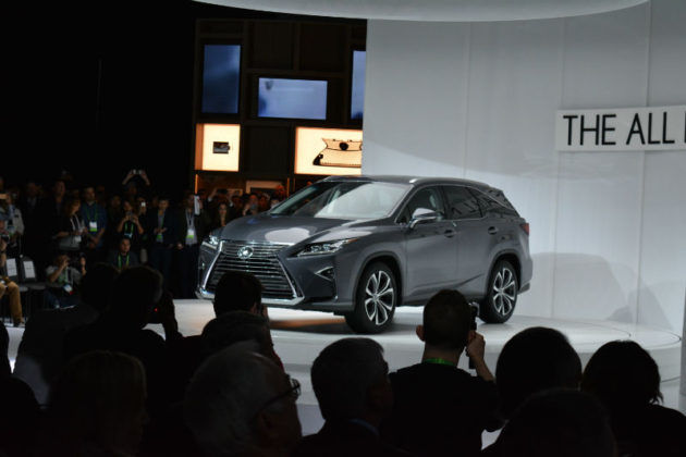 Lexus RX-L : Lexus ajoute une version allongée au RX à Los Angeles