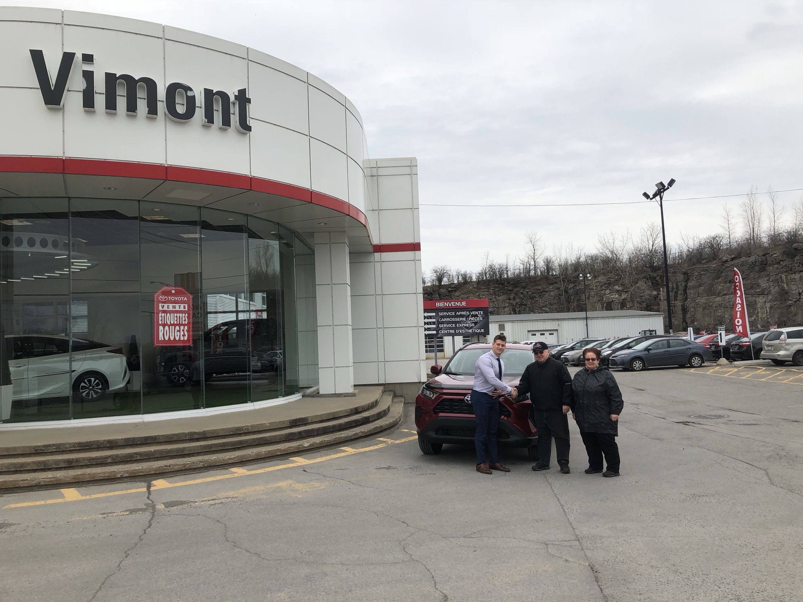 Vimont Toyota Laval Danielle Giguere dit Un énorme merci à Vimont Toyota