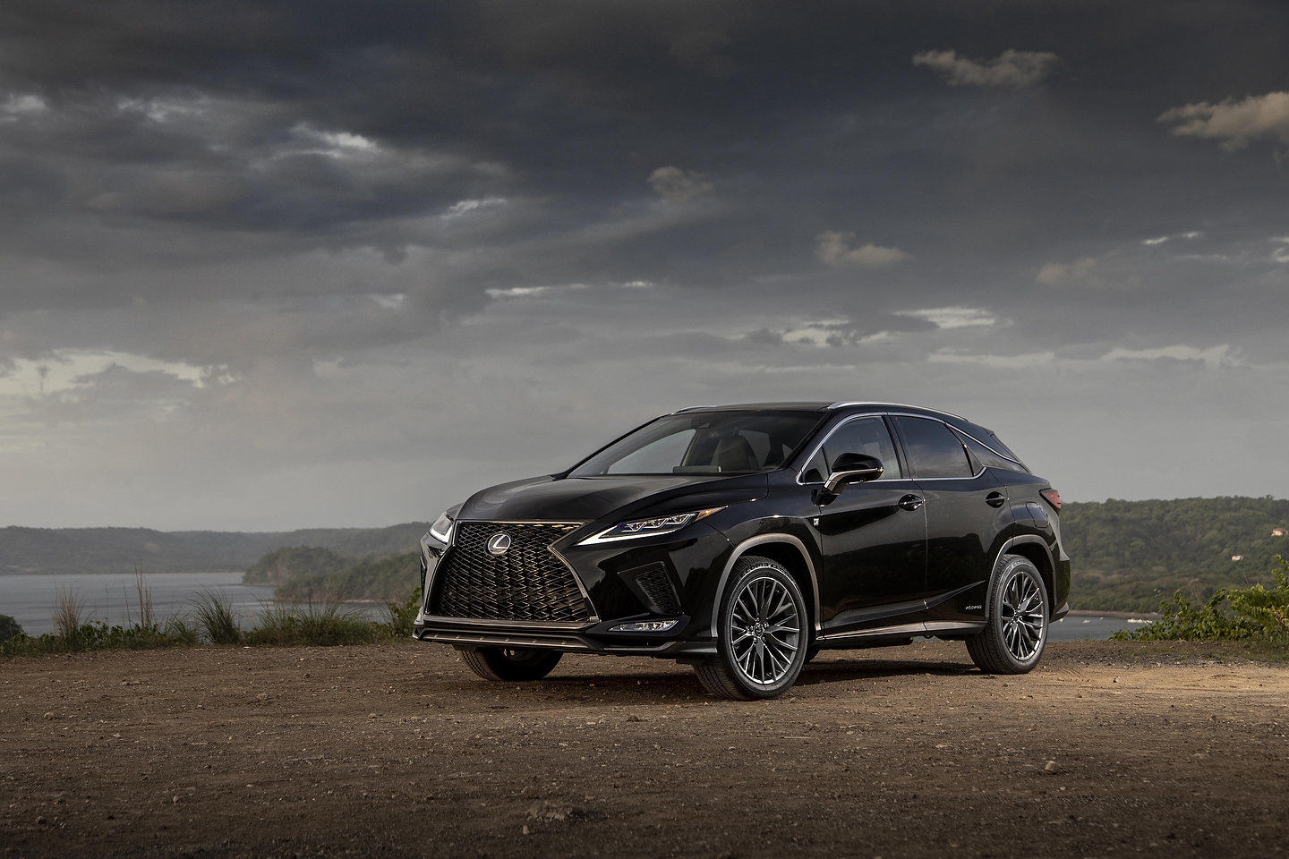 Lexus RX hybride 2020: l'efficacité énergétique combiné au style
