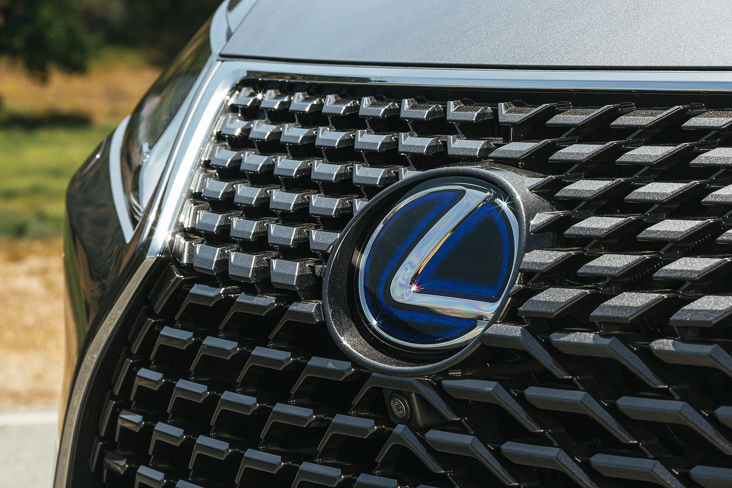 Lexus Increases Hybrid Battery Warranty on All Vehicles