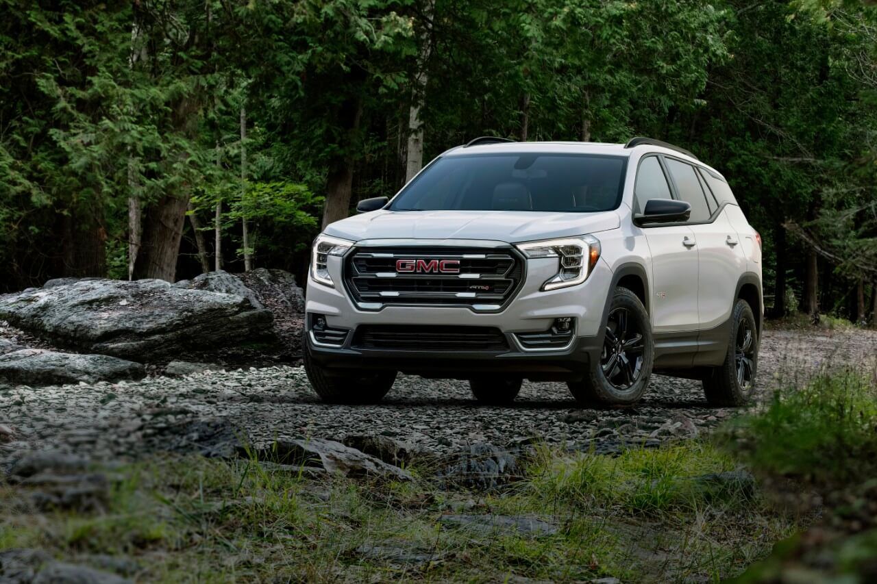 GMC Terrain AT4 2022