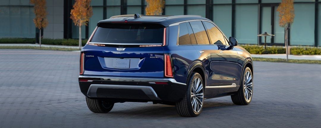 Vue arrière du Cadillac Vistiq 2026.