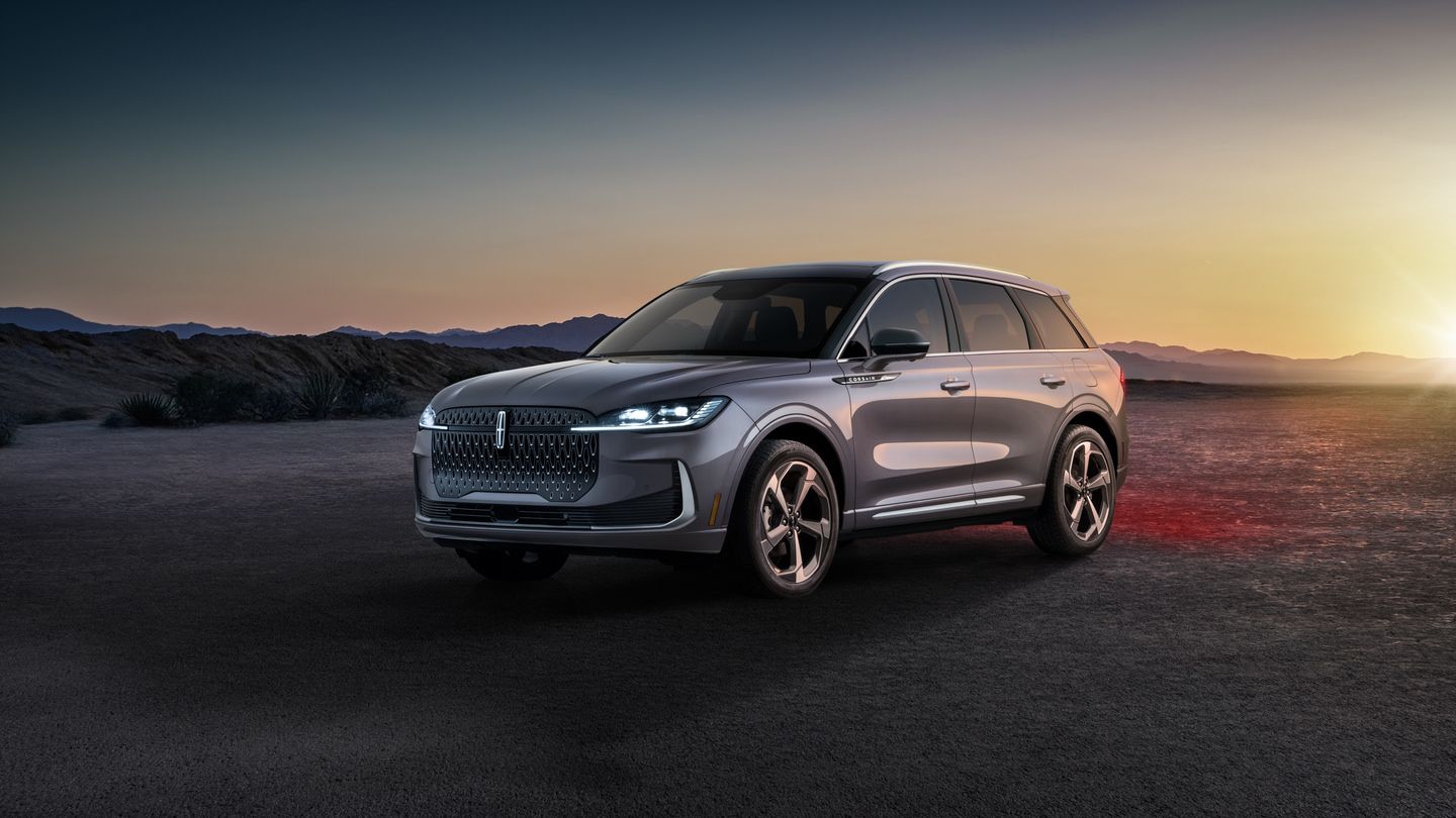 Lincoln Corsair 2027 : ce qu'on sait de sa motorisation hybride de 305 ch