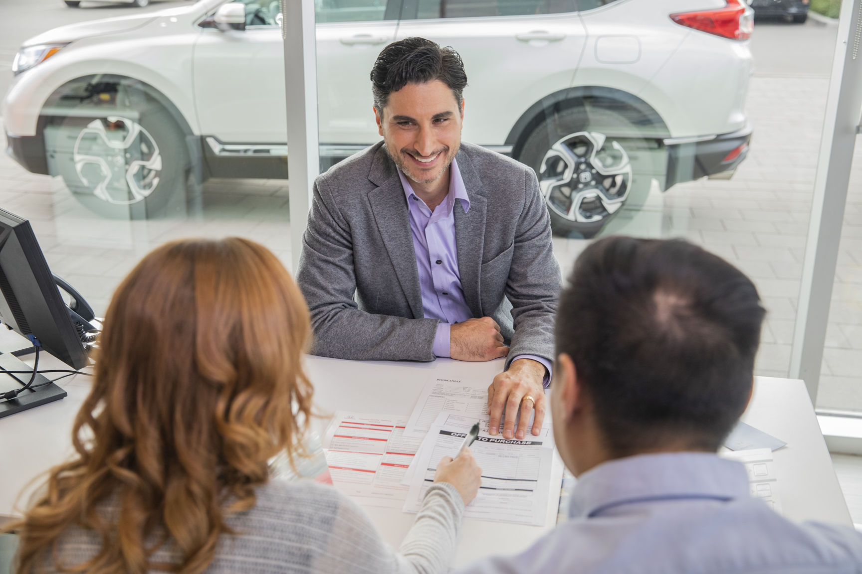 To Lease or Buy Your Vehicle?