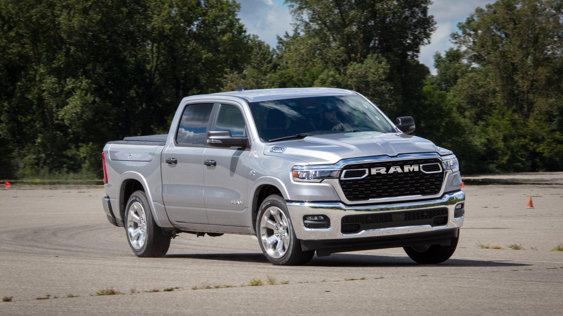 Streamlining Every Commute With the 2026 Ram 1500’s In-Cabin Connectivity