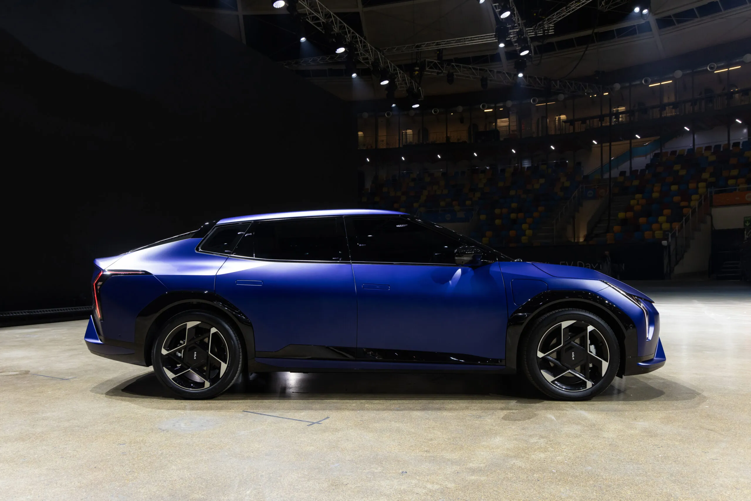Kia EV4 2026 et 2027 : prix, autonomie et fiche technique
