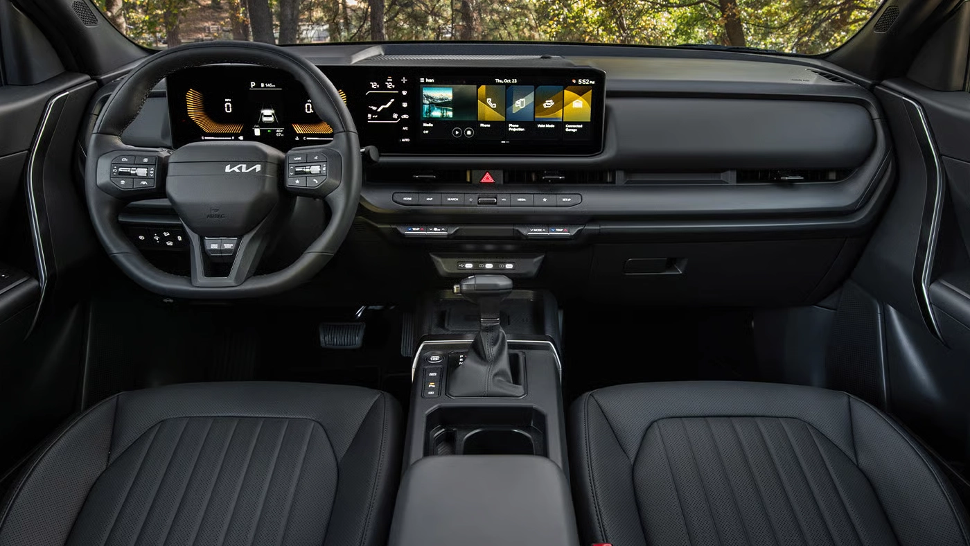 Interior and dashboard view of the 2027 Kia Seltos