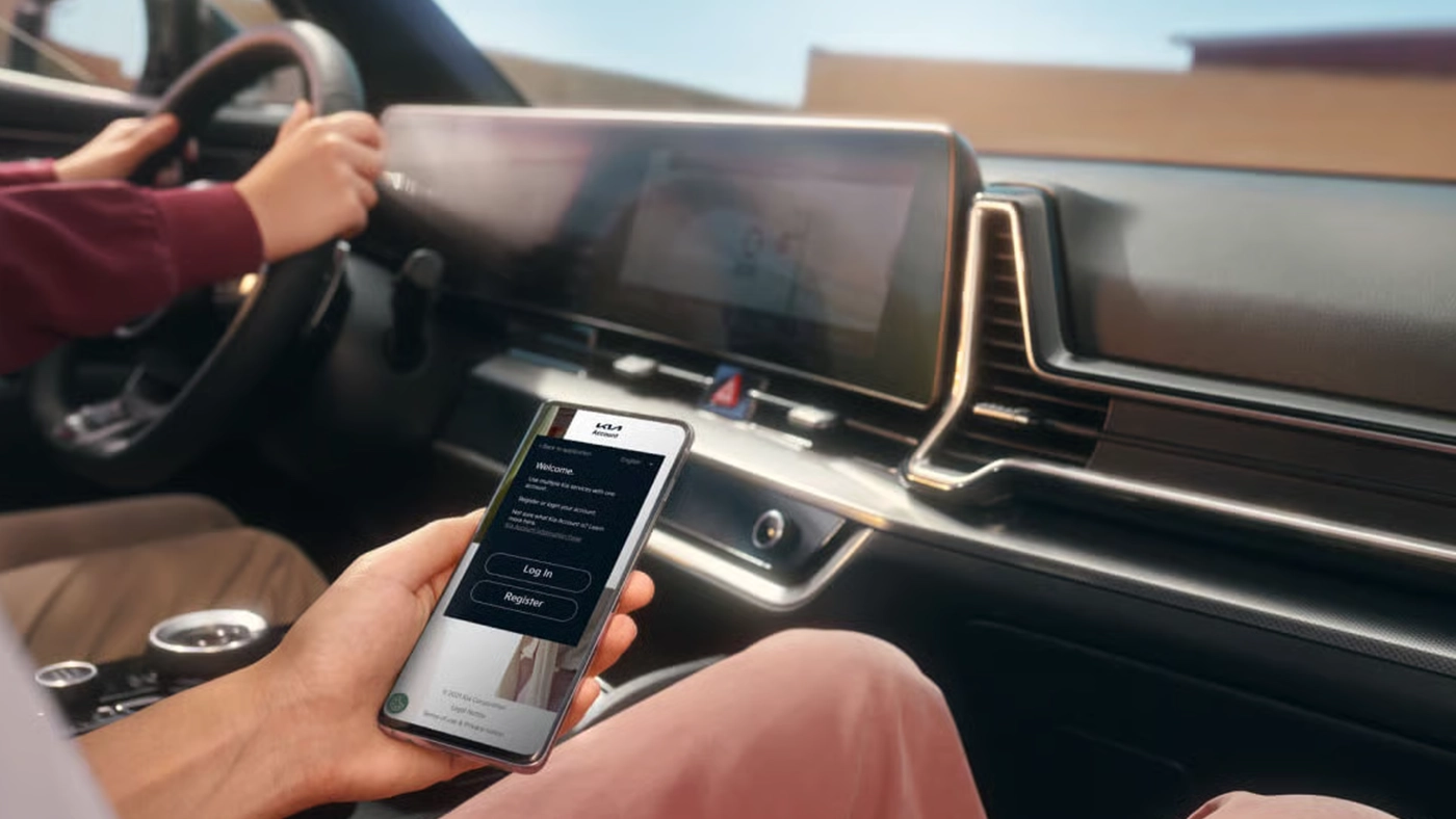 Vue d'un nouveau client Kia se connectant &agrave; son compte
