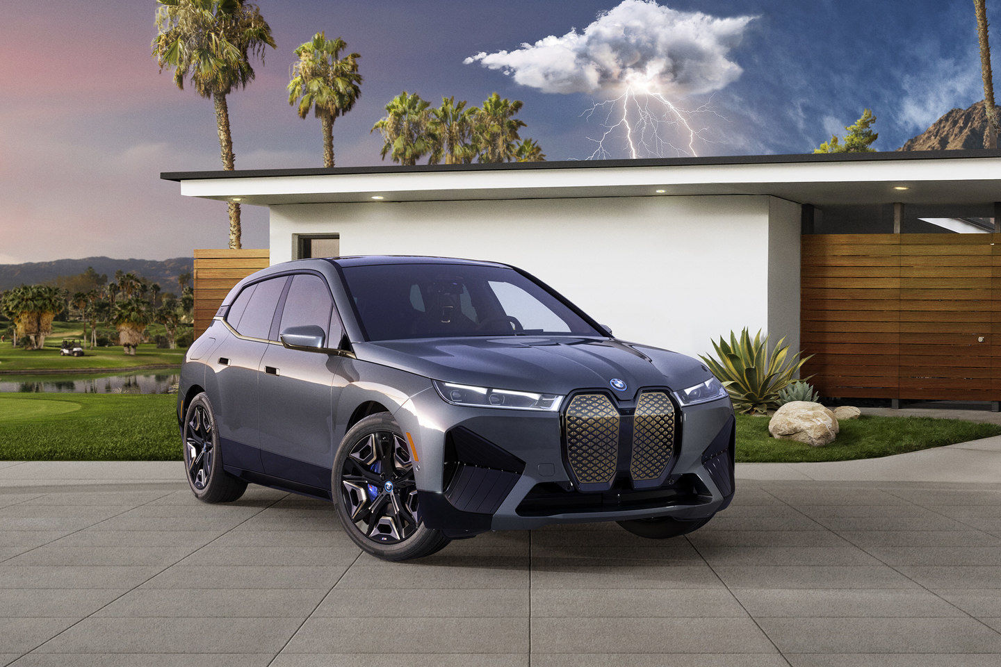 BMW iX 2023 : une gamme étonnante