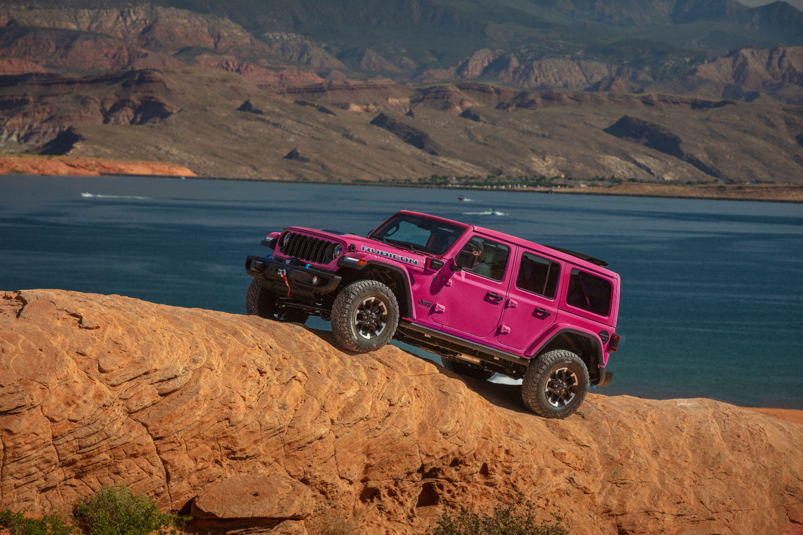 La couleur Tuscadero est de retour : La couleur bien-aimée du Jeep Wrangler fait un retour audacieux pour 2024