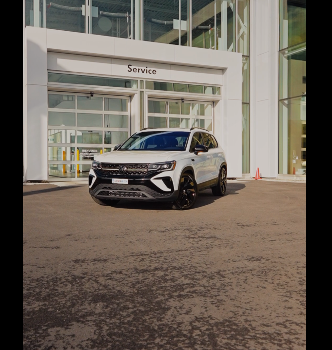 Le Volkswagen Taos Comfortline Black Edition 4MOTION 2024 !