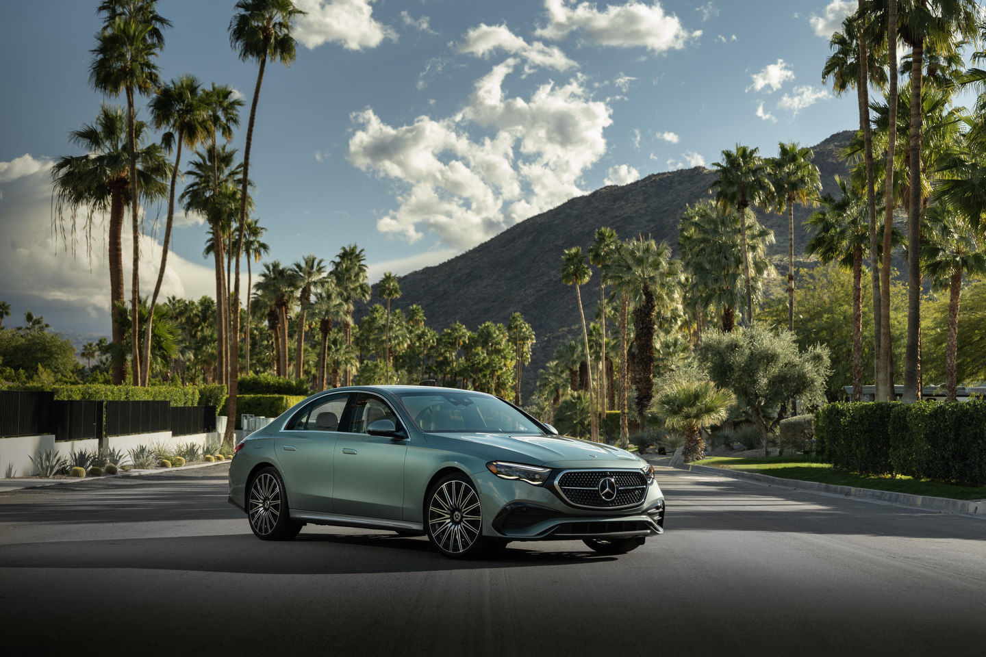 5 éléments de luxe emblématiques de la Mercedes-Benz Classe E 2025