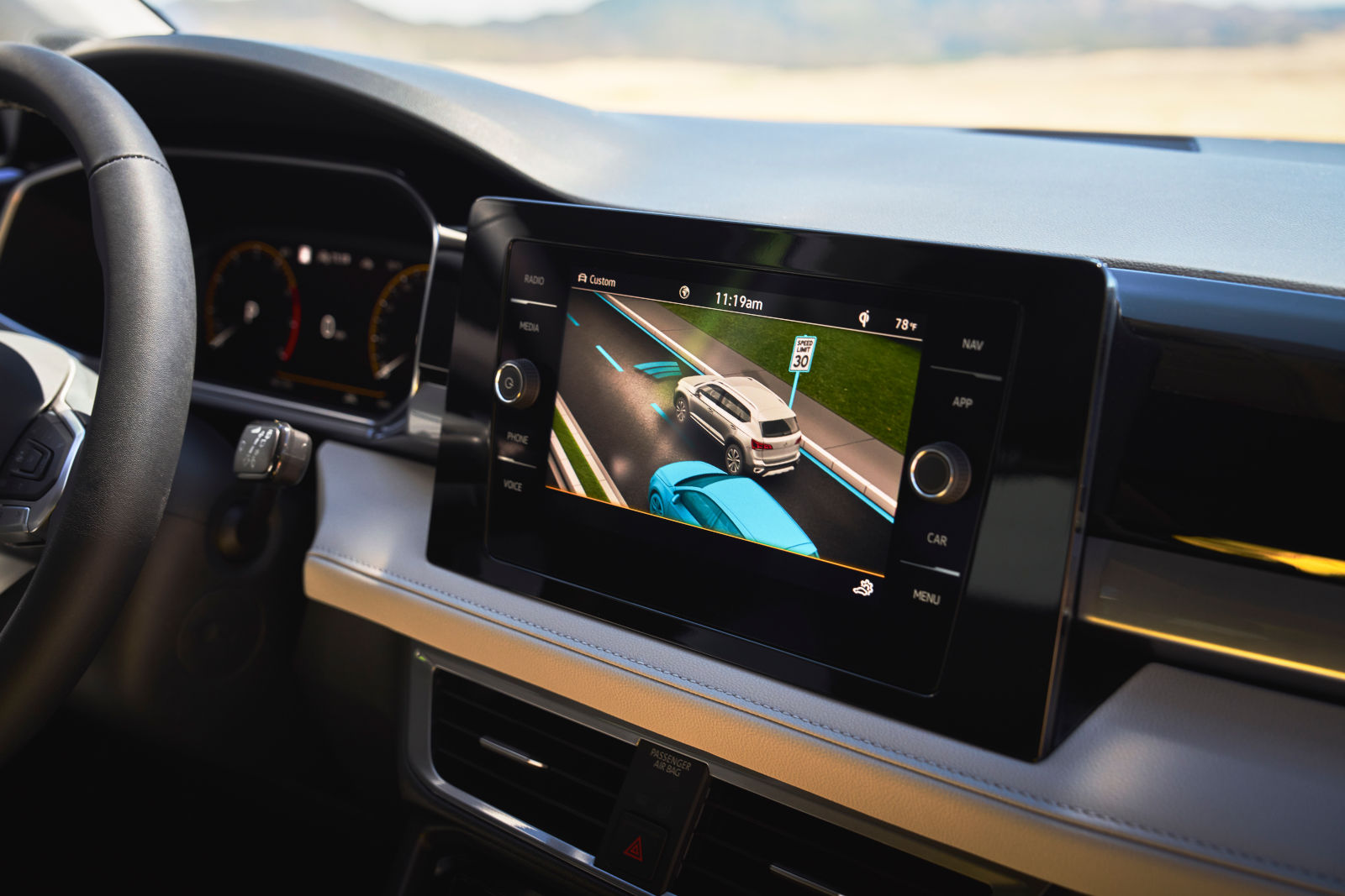 Maîtriser la route : un tour d’horizon complet des technologies IQ.DRIVE de Volkswagen