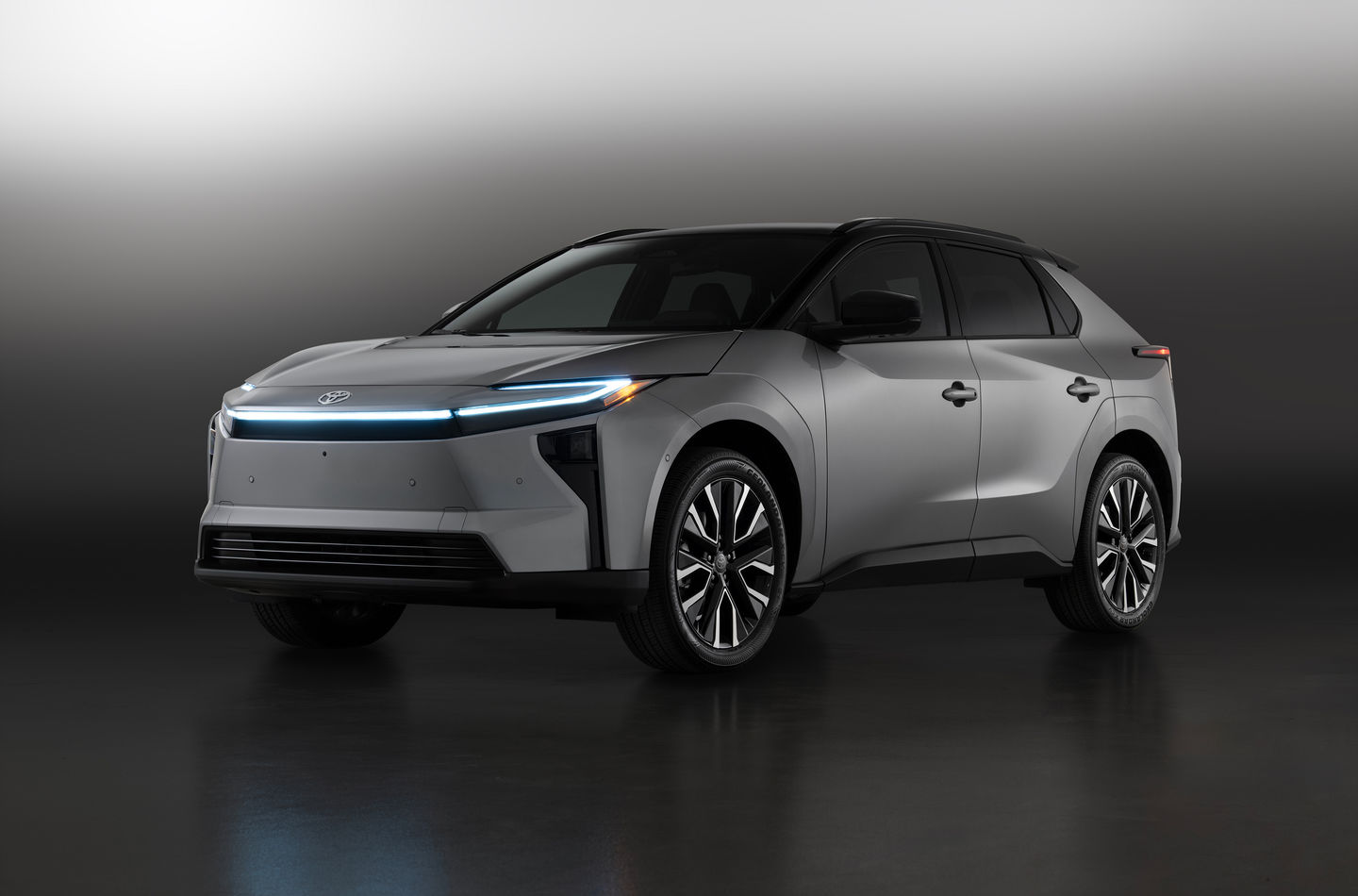 Plus d'autonomie et de puissance pour le Toyota bZ 2026