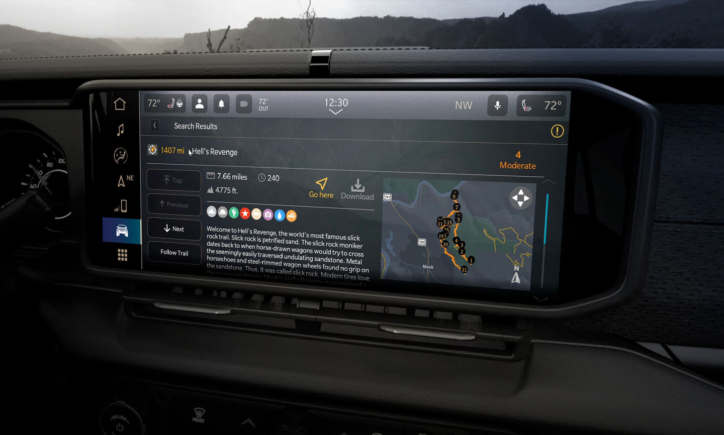 Uconnect 5 Technology: Digital Features for Montreal Summer Commuting