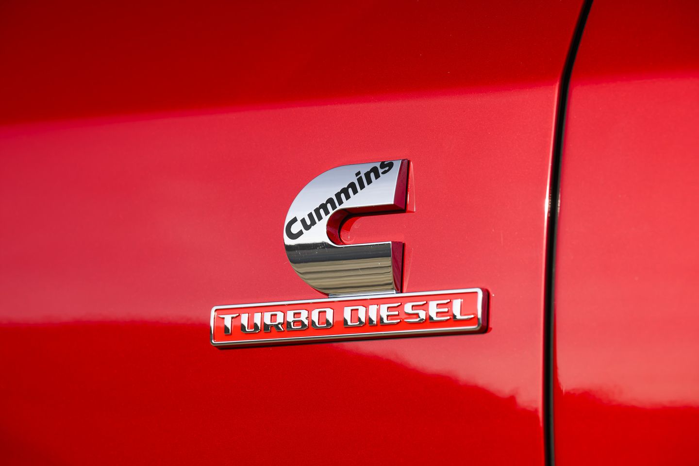 La puissance du diesel : pourquoi le moteur Cummins est le cœur des RAM Heavy Duty