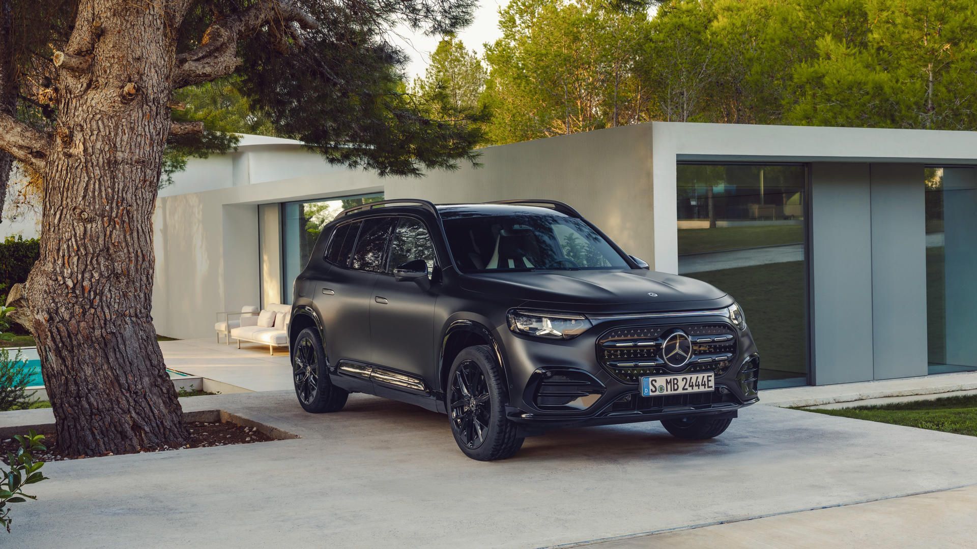 3 Rugged Features That Make the 2027 Mercedes-Benz GLB Ready for Adventure