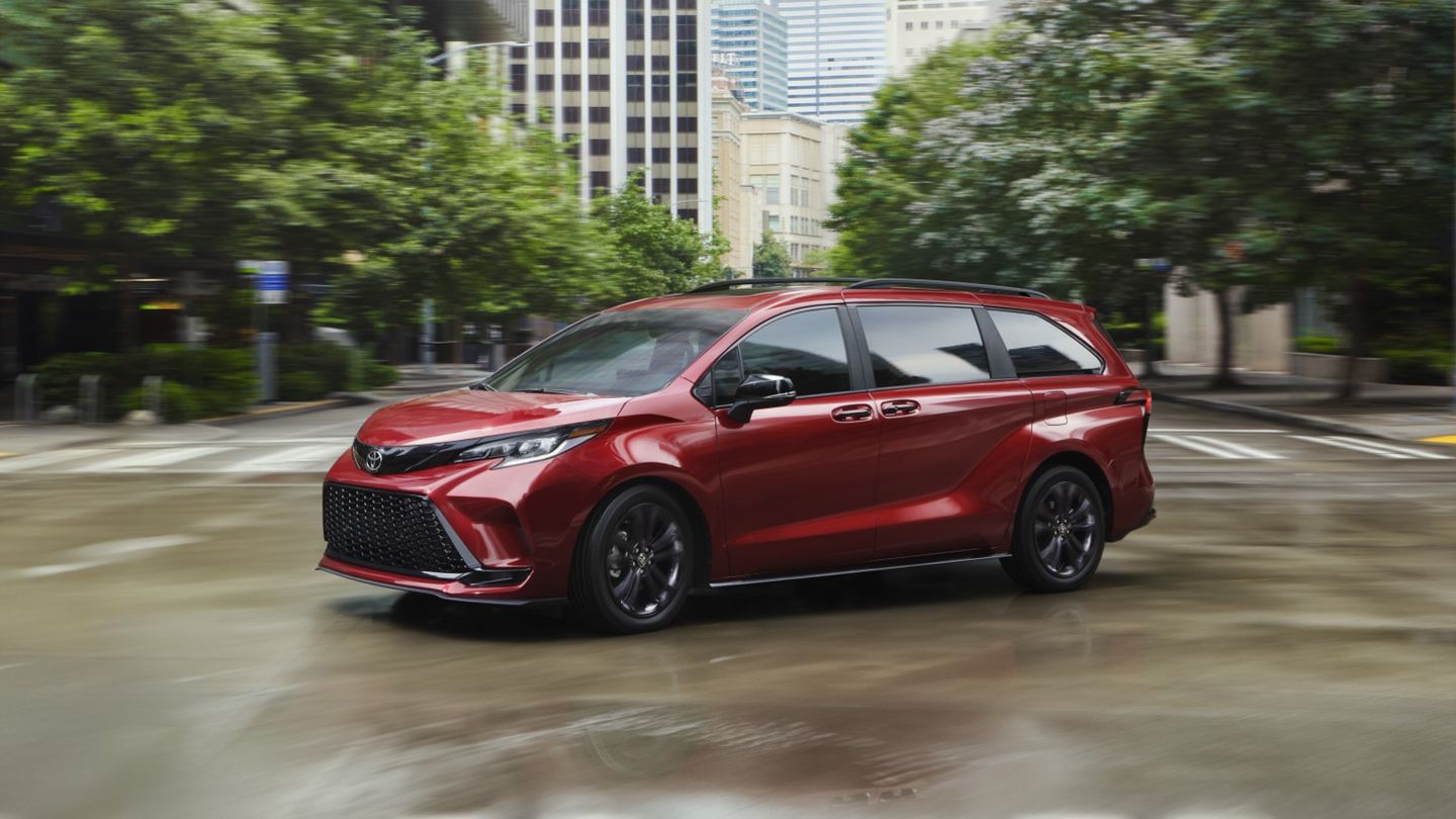 Des portes coulissantes électriques au réfrigérateur intégré : les meilleures fonctions familiales de la Toyota Sienna 2026