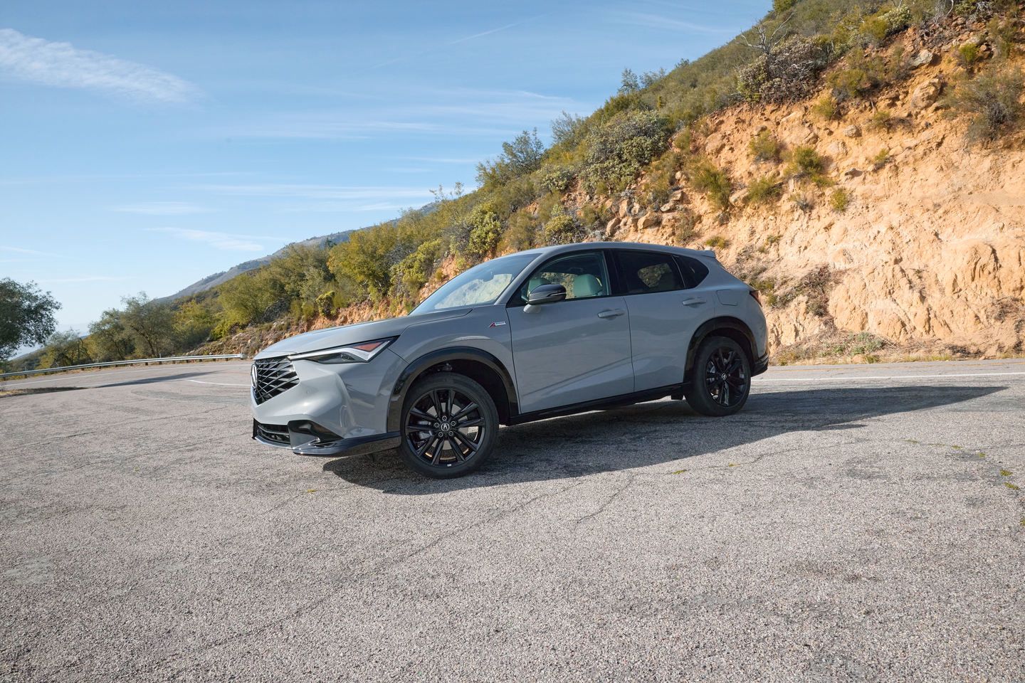 L’Acura ADX 2026 peut-il vraiment assurer le confort lors d’une escapade familiale ?