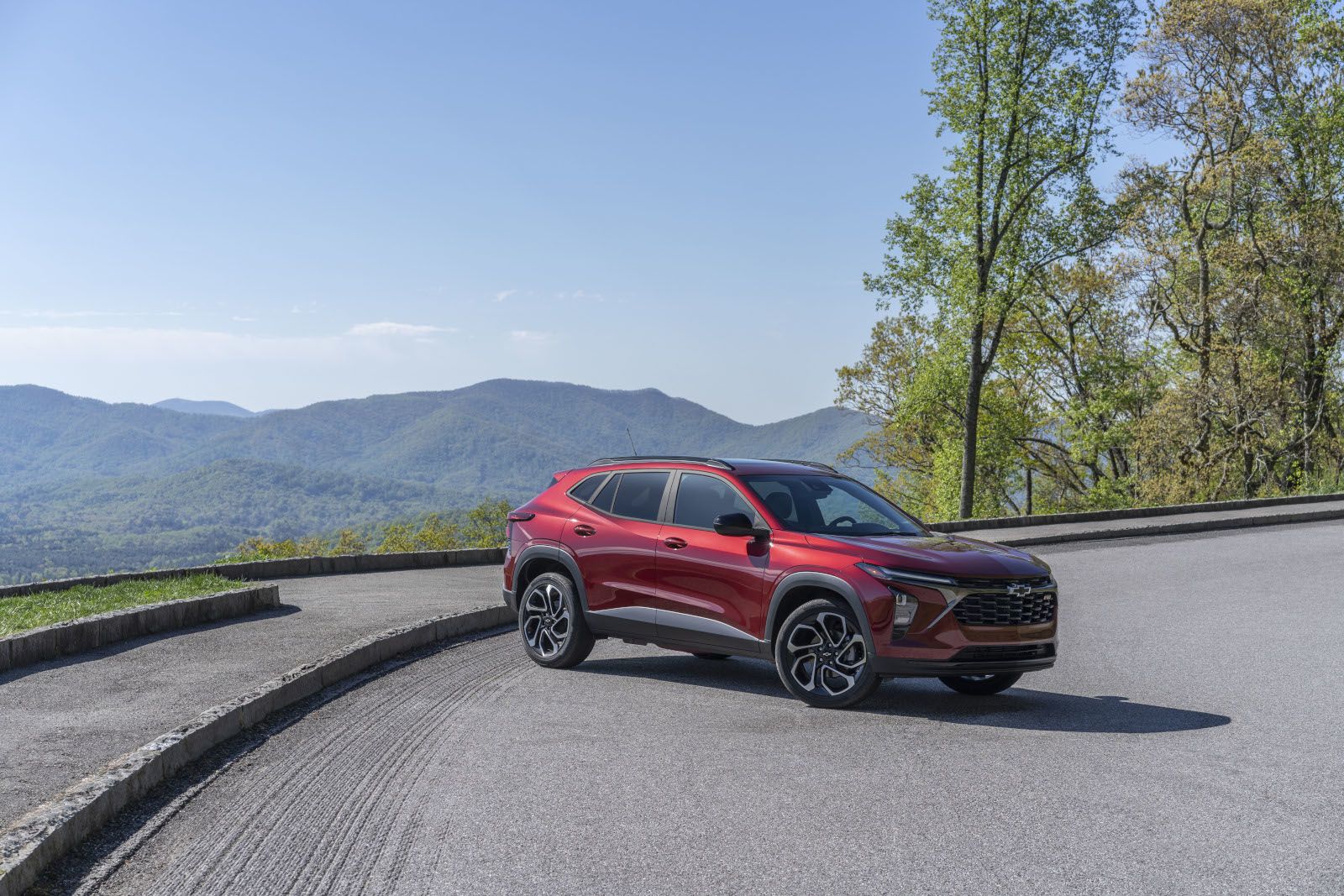 4 façons dont le Chevrolet Trax 2026 gère les courses familiales, les trajets quotidiens et les escapades de week-end